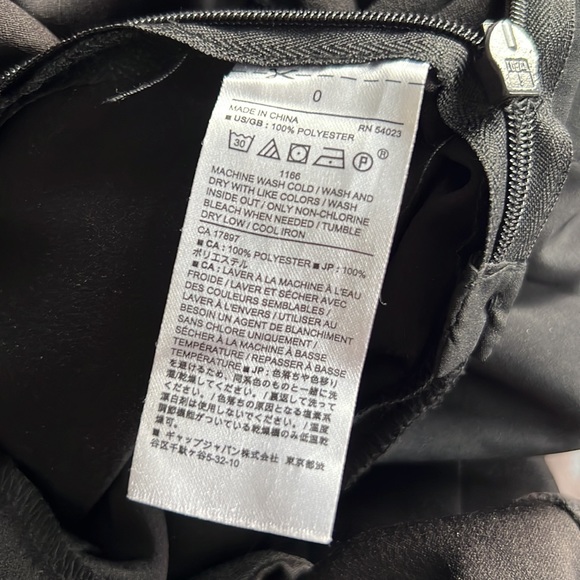 Banana Republic Off the Shoulder Jumpsuit - Black (0) - Picture 6 of 6